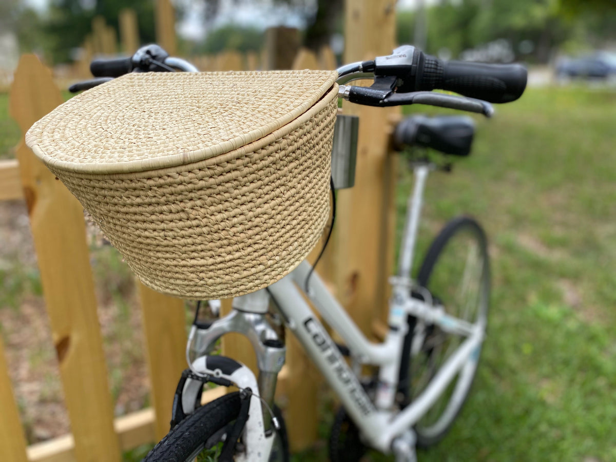 Bike with on sale wicker basket